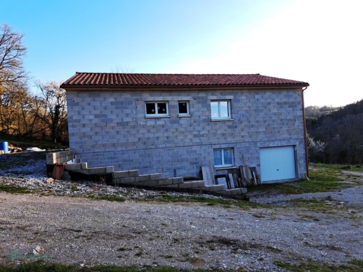 Maison hors d’air/hors d’eau à finir d’aménager