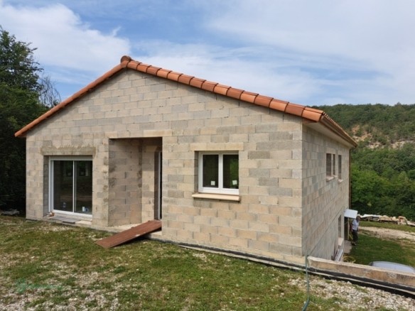 Maison hors d’air/hors d’eau à finir d’aménager