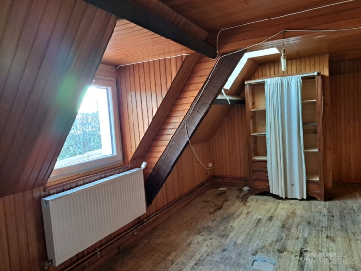 Maison d’habitation sur 2 niveaux à finir d’aménager