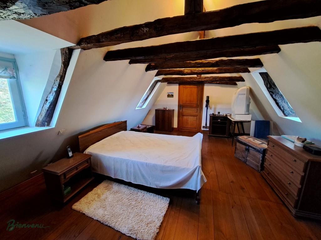 Charmante Maison ancienne en pierre avec pigeonnier de 1770 & petite maison en pierre