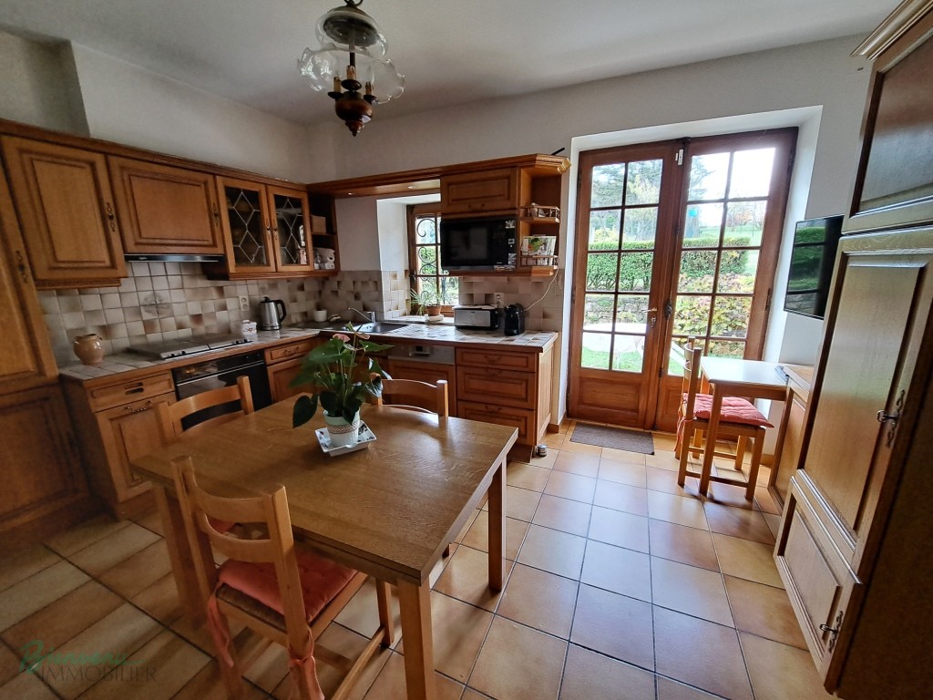 Charmante Maison principale en pierre & Gîte