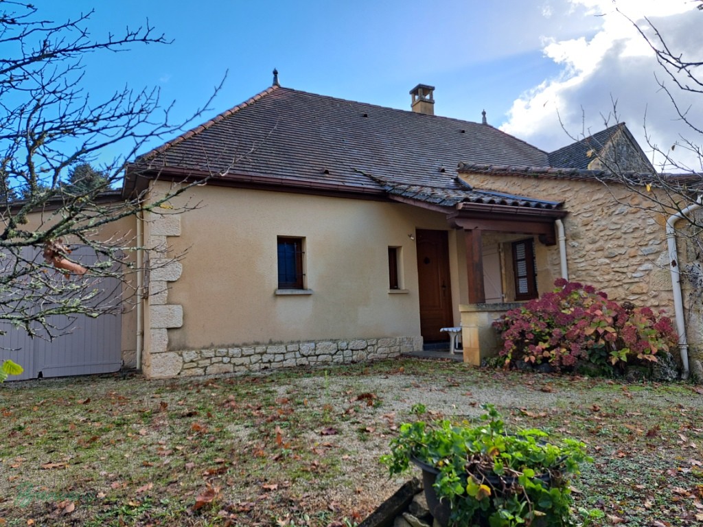 Charmante Maison principale en pierre & Gîte