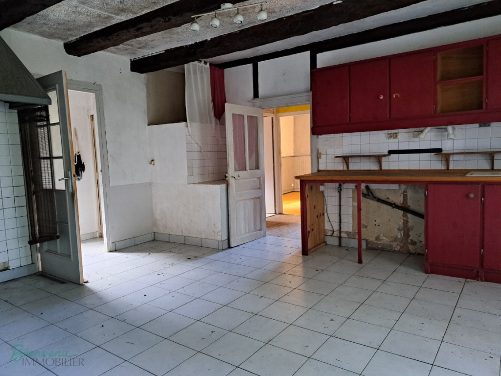 Charmante maison en pierre à rénover
