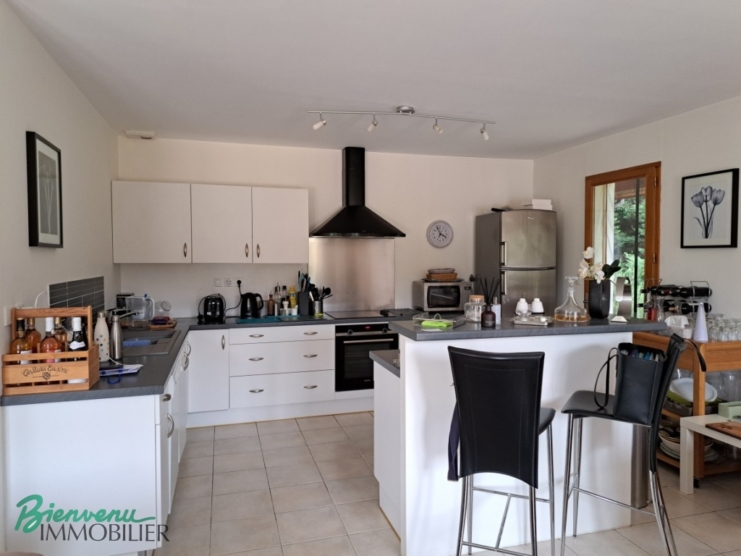 Jolie maison de plain pied avec de belles vues