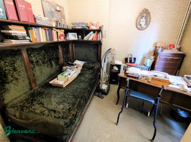Joli batiment en pierre et très bel appartement