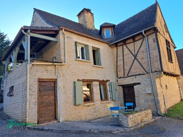 Charmantes Maisons en pierre & Colombage