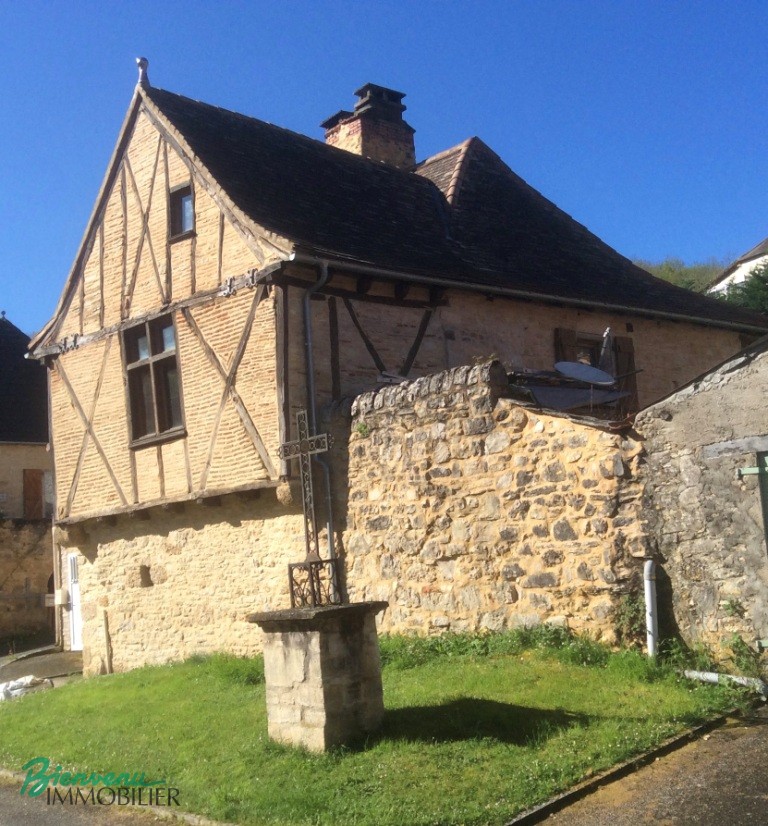 Charmante Maison du XIV ème à  colombage