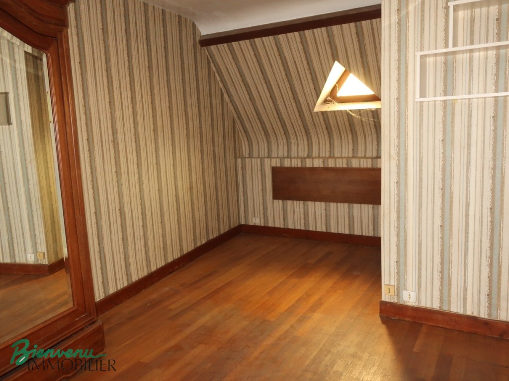 Charmante ensemble immobilier tout en pierre