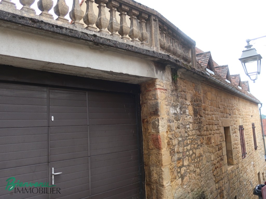 Charmante ensemble immobilier tout en pierre