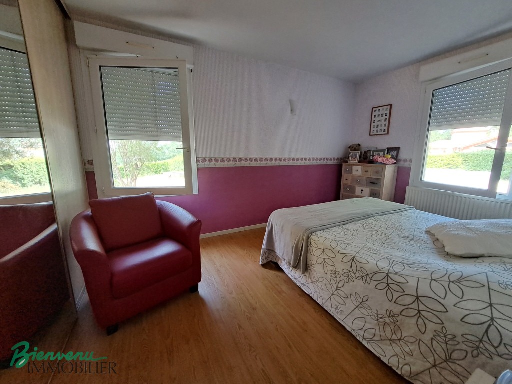 CHARMANTE MAISON CONTEMPORAINE