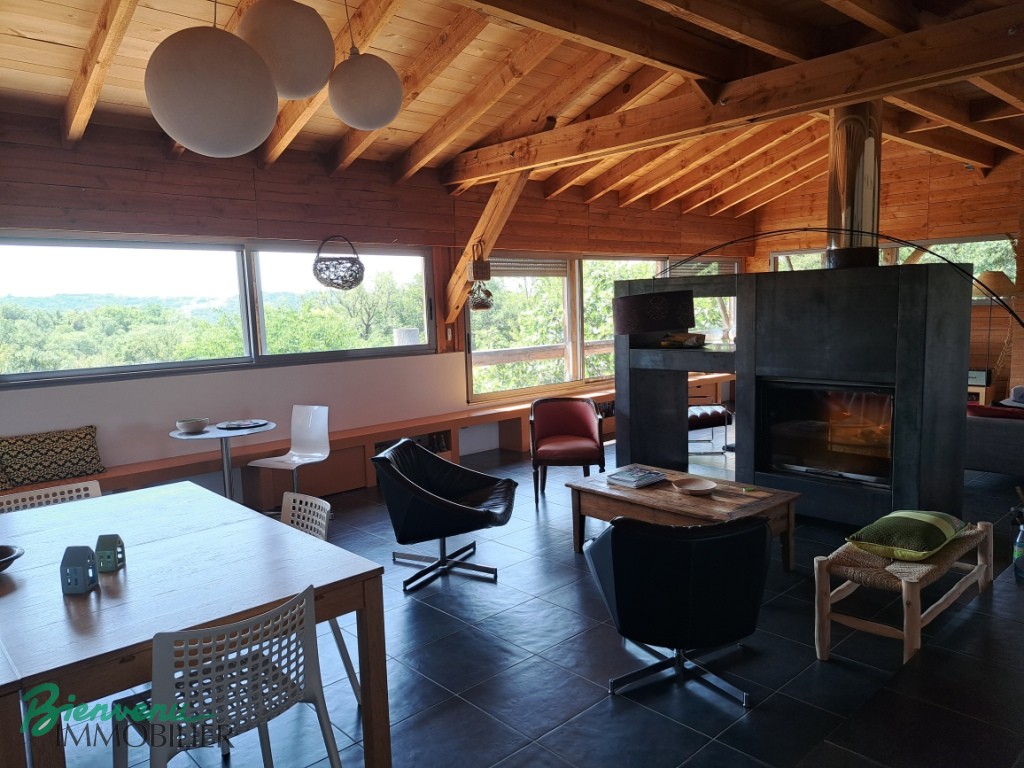 Sur les Hauteurs, au Calme et en Campagne spacieuse et lumineuse Maison d’architecte de plain pied