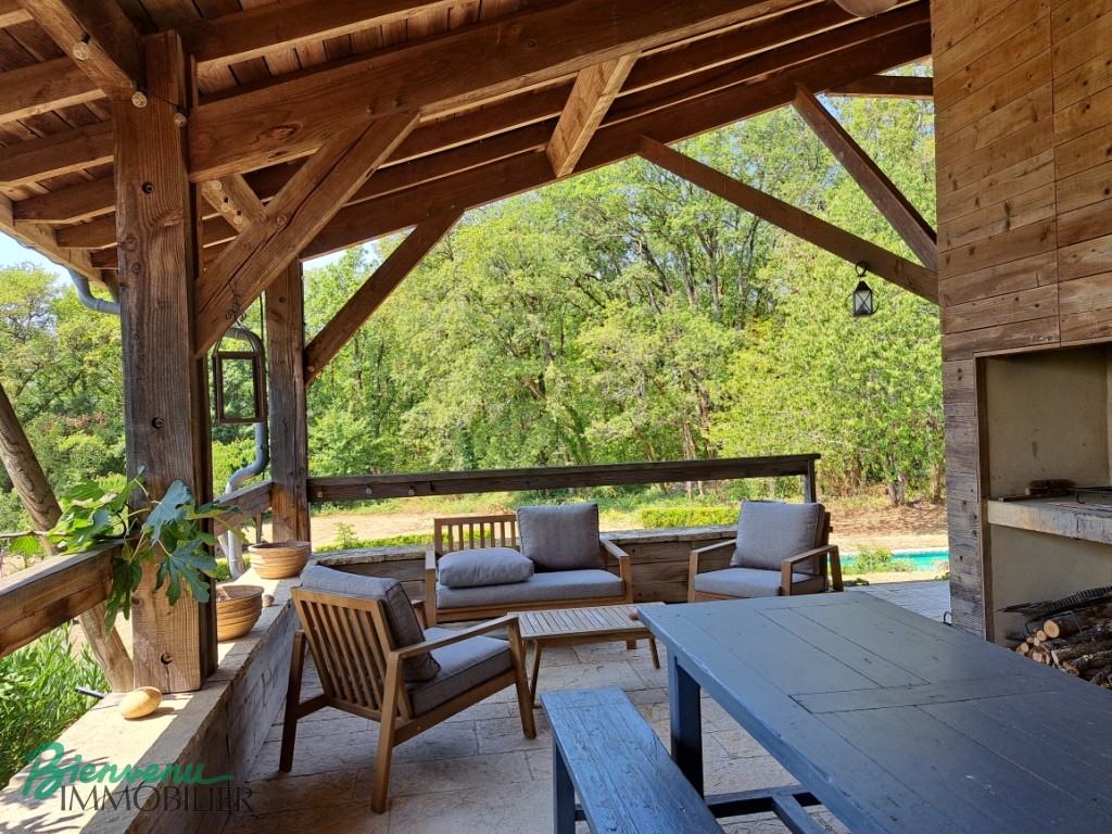 Sur les Hauteurs, au Calme et en Campagne spacieuse et lumineuse Maison d’architecte de plain pied