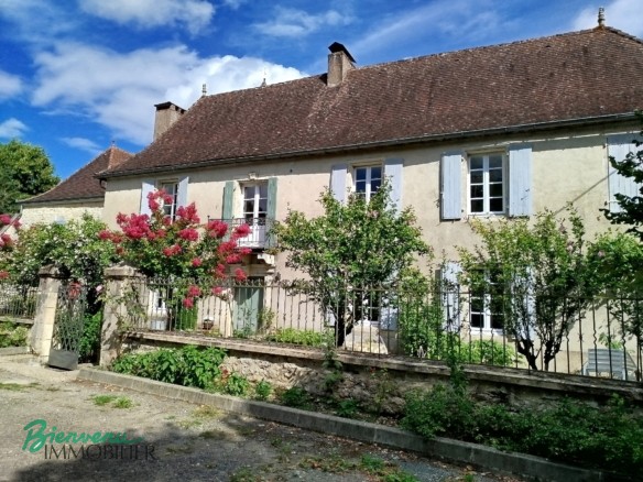Belle Maison Bourgeoise ancienne en pierre